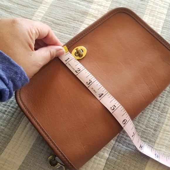 Vintage Coach | Pocket Purse #9755 - Picture 11 of 12